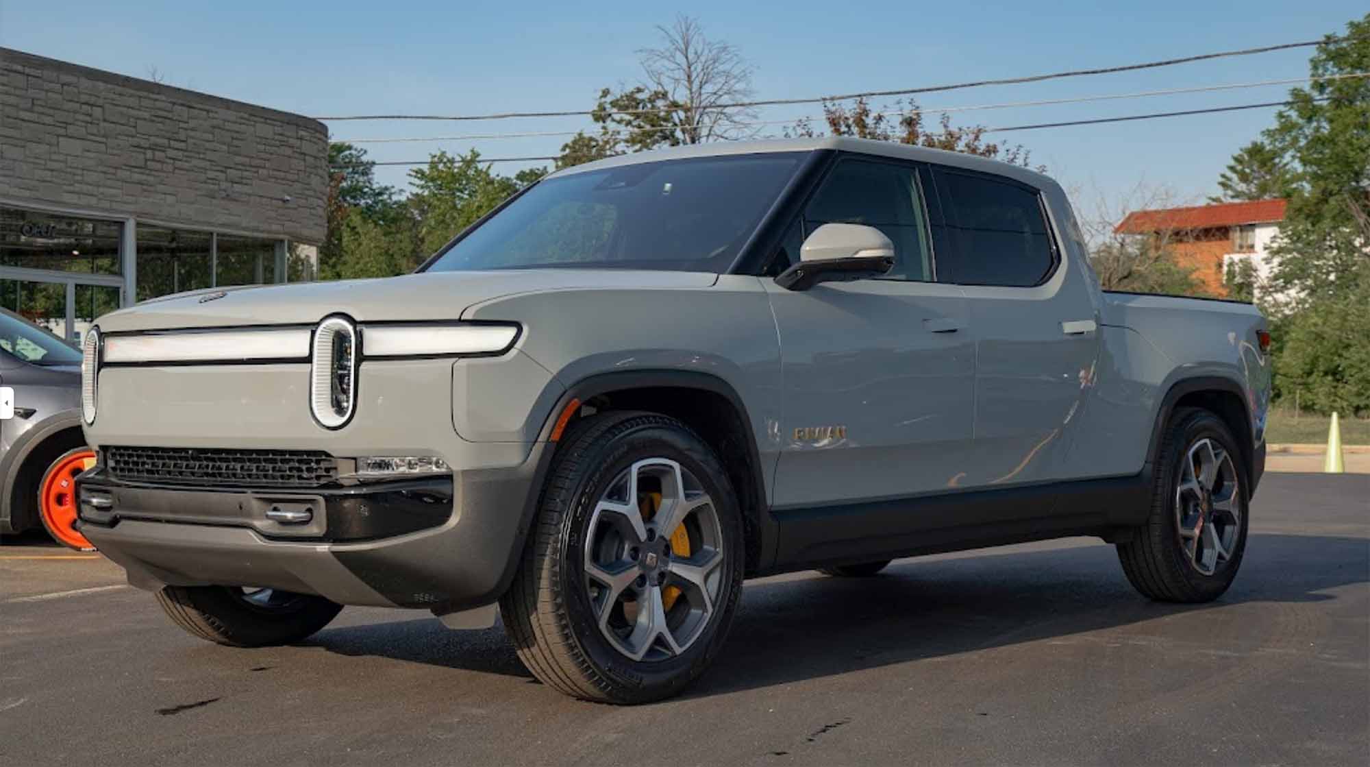 Rivian auto body shop Rivian auto body shop
