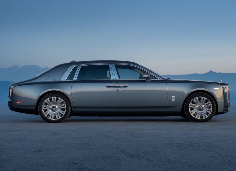 Blue Rolls Royce Phantom certified collision repair Highland Park IL