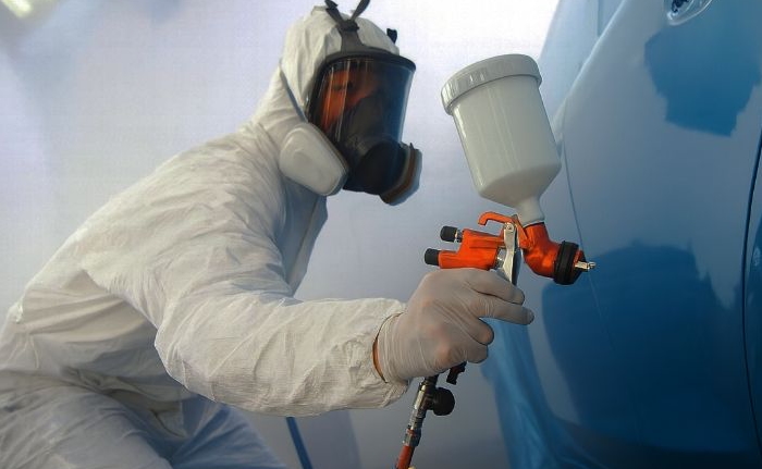 Bumper Repair painter