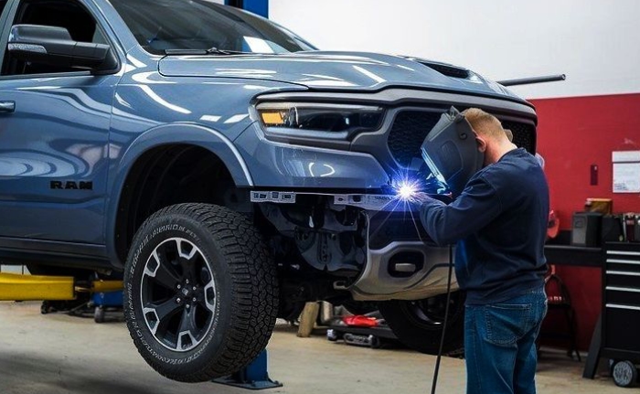Collision Repair ram tech welding